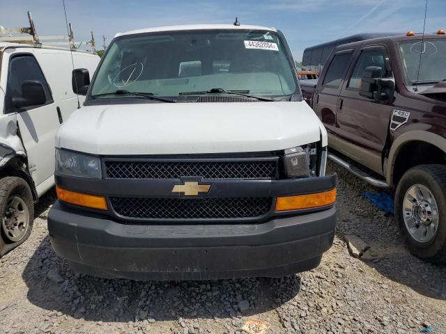 1GCWGBFG1K1230312 - 2019 CHEVROLET EXPRESS G2 WHITE photo 5