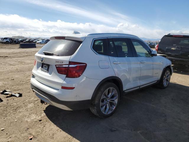 5UXWY3C5XG0N87215 - 2016 BMW X3 XDRIVE28D WHITE photo 3