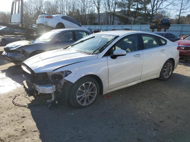 3FA6P0HD2KR244383 - 2019 FORD FUSION SE WHITE photo 1