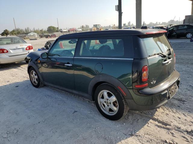 WMWML3C50ATX37326 - 2010 MINI COOPER CLUBMAN GREEN photo 2