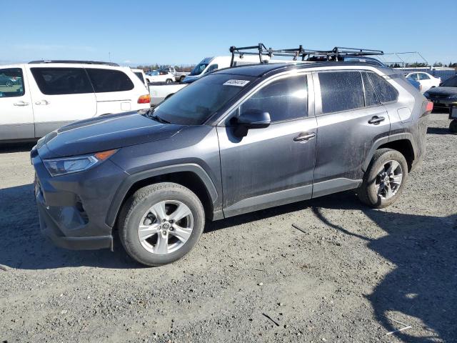 2T3W1RFV2MC132405 - 2021 TOYOTA RAV4 XLE CHARCOAL photo 1