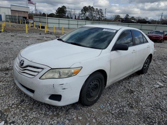 4T1BF3EK5AU528562 - 2010 TOYOTA CAMRY BASE WHITE photo 1