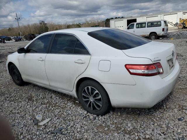 4T1BF3EK5AU528562 - 2010 TOYOTA CAMRY BASE WHITE photo 2