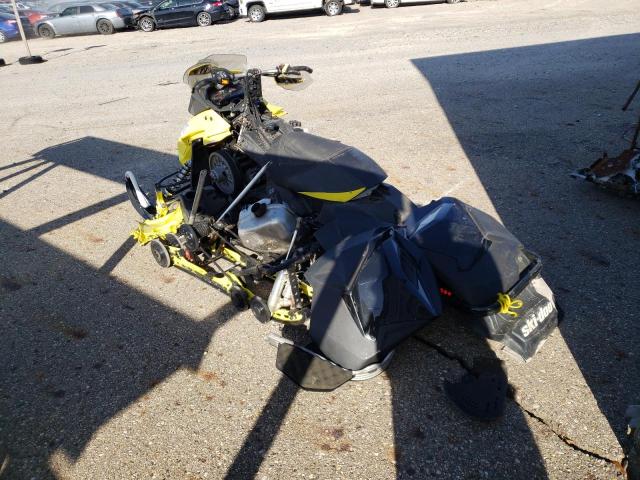 2BPSMPFA3FV000120 - 2015 SKI DOO 800 YELLOW photo 3