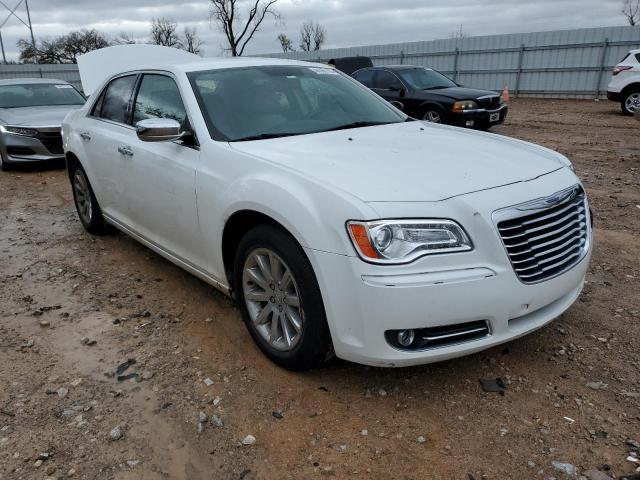 2C3CA5CG4BH582722 - 2011 CHRYSLER 300 LIMITED WHITE photo 4