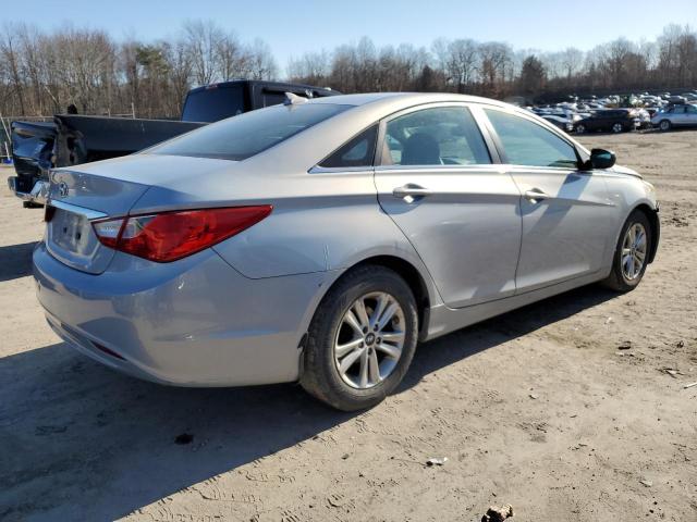 5NPEB4AC1DH712896 - 2013 HYUNDAI SONATA GLS BLUE photo 3