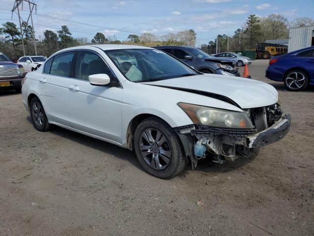 1HGCP2F62BA058674 - 2011 HONDA ACCORD SE WHITE photo 4