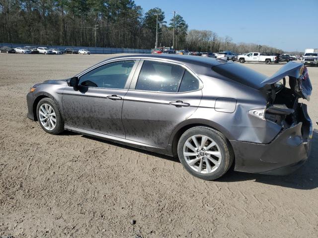 4T1C11AK9MU438459 - 2021 TOYOTA CAMRY LE GRAY photo 2