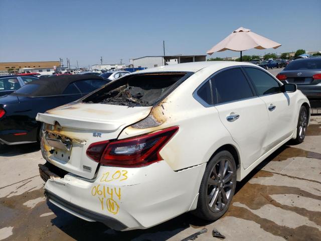 1N4AL3AP3JC190763 - 2018 NISSAN ALTIMA 2.5 WHITE photo 4