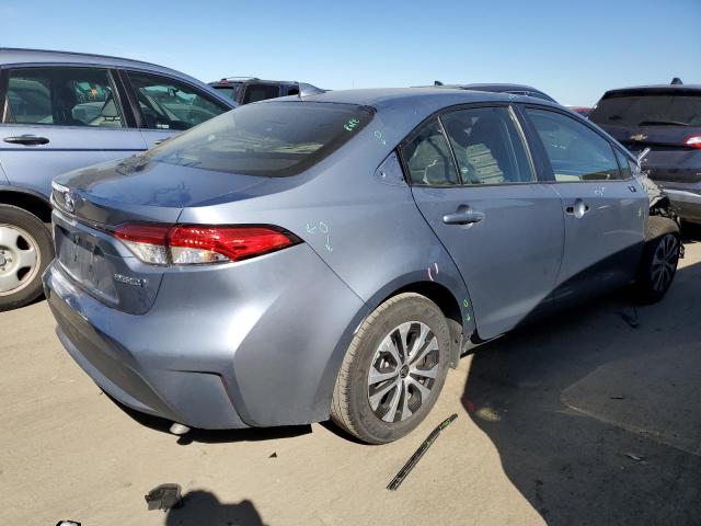 JTDEAMDE0NJ046851 - 2022 TOYOTA COROLLA LE GRAY photo 3