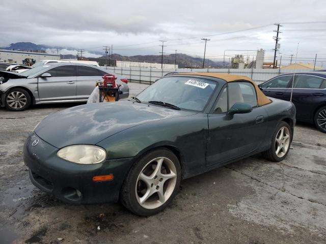 JM1NB353720230464 - 2002 MAZDA MX-5 MIATA BASE GREEN photo 1