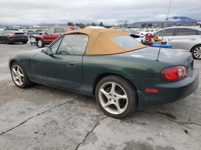 JM1NB353720230464 - 2002 MAZDA MX-5 MIATA BASE GREEN photo 2