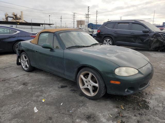 JM1NB353720230464 - 2002 MAZDA MX-5 MIATA BASE GREEN photo 4