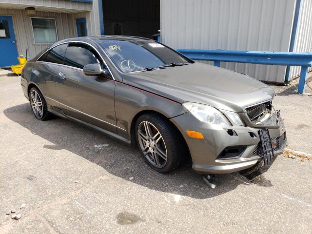 WDDKJ7CB2AF004812 - 2010 MERCEDES-BENZ E 550 GRAY photo 4