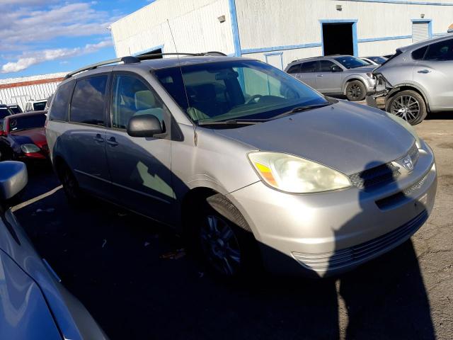 5TDZA23C74S202844 - 2004 TOYOTA SIENNA CE BEIGE photo 4