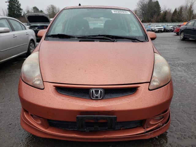 JHMGD38628S006491 - 2008 HONDA FIT SPORT ORANGE photo 5