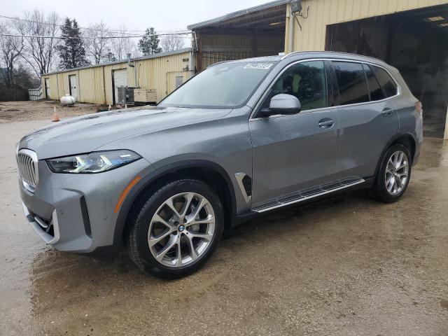 5UX23EU09R9T34929 - 2024 BMW X5 XDRIVE40I GRAY photo 1