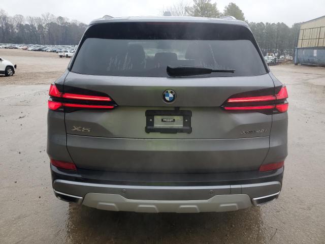 5UX23EU09R9T34929 - 2024 BMW X5 XDRIVE40I GRAY photo 6