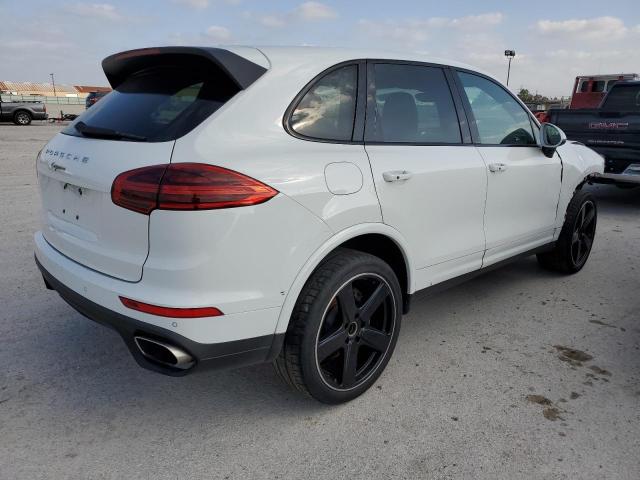 WP1AA2A27JKA05794 - 2018 PORSCHE CAYENNE WHITE photo 3