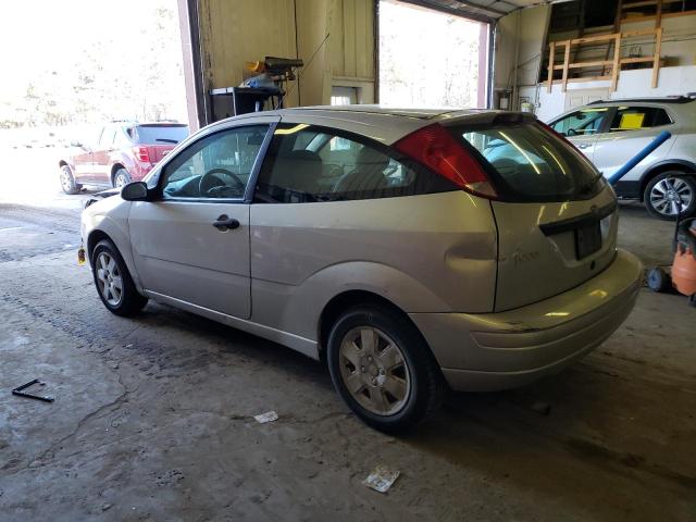 1FAFP31N47W169386 - 2007 FORD FOCUS ZX3 SILVER photo 2