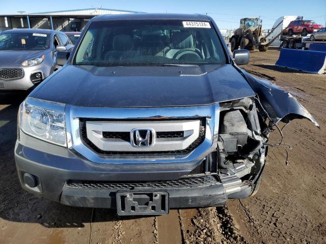 5FNYF4H24BB075383 - 2011 HONDA PILOT LX GRAY photo 5