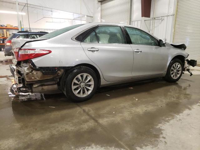 4T1BF1FK0GU178558 - 2016 TOYOTA CAMRY LE GRAY photo 3