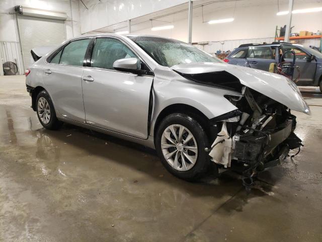 4T1BF1FK0GU178558 - 2016 TOYOTA CAMRY LE GRAY photo 4