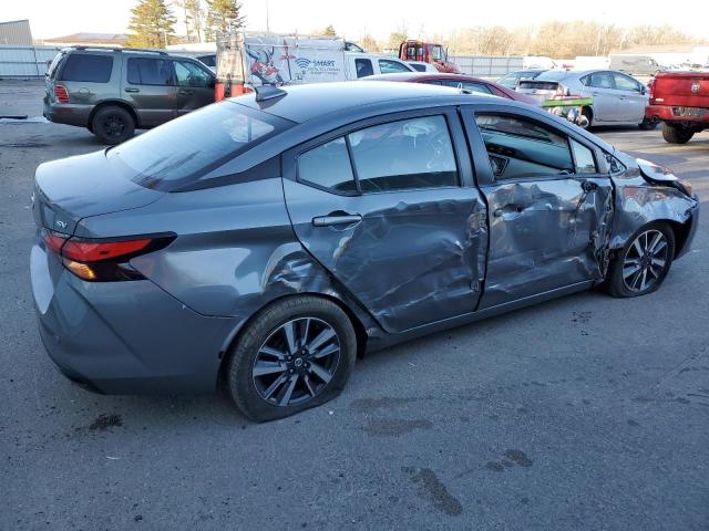 3N1CN8EV7ML840855 - 2021 NISSAN VERSA SV GRAY photo 3