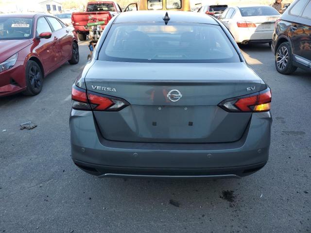 3N1CN8EV7ML840855 - 2021 NISSAN VERSA SV GRAY photo 6