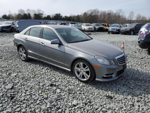 WDDHF8JB8DA676721 - 2013 MERCEDES-BENZ E 350 4MATIC SILVER photo 4