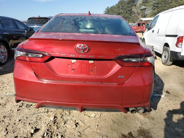 4T1G11AK4PU081052 - 2023 TOYOTA CAMRY SE NIGHT SHADE RED photo 6