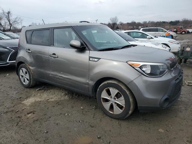 KNDJN2A23G7243028 - 2016 KIA SOUL GRAY photo 4