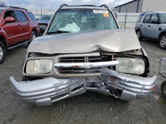 2CNBE634226923923 - 2002 CHEVROLET TRACKER LT TWO TONE photo 5