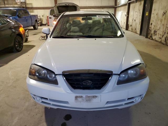 KMHDN46DX5U194228 - 2005 HYUNDAI ELANTRA GLS WHITE photo 5