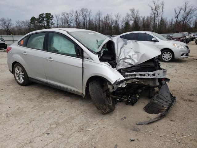 1FADP3F24GL219310 - 2016 FORD FOCUS SE SILVER photo 4