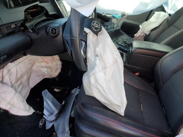 4T1BF1FK8HU443485 - 2017 TOYOTA CAMRY SE LE Beyaz fotoğraf 7