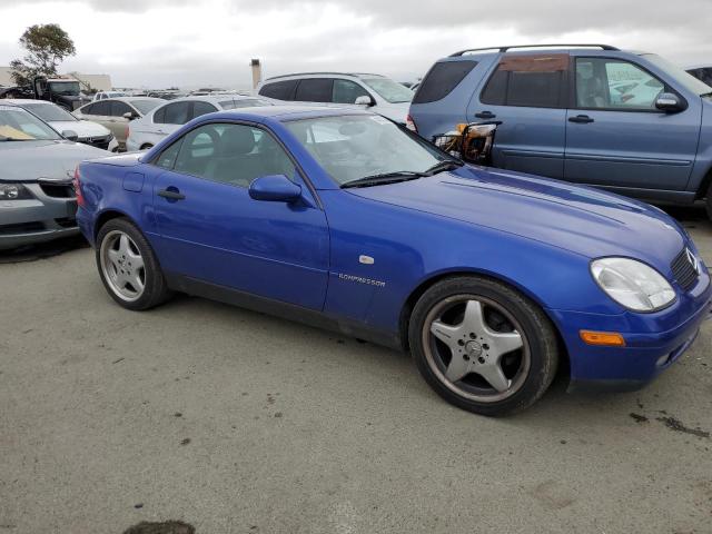 WDBKK47F2WF079616 - 1998 MERCEDES-BENZ SLK 230 KOMPRESSOR BLUE photo 4