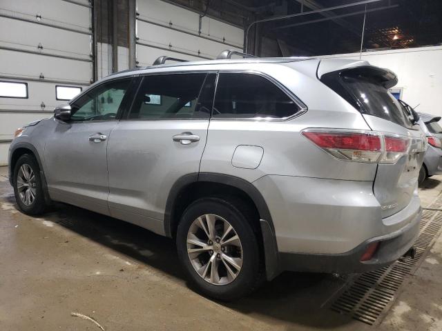 5TDJKRFH7FS220483 - 2015 TOYOTA HIGHLANDER XLE SILVER photo 2