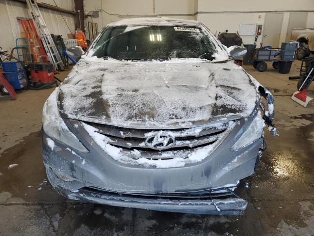 5NPEC4AC4DH647815 - 2013 HYUNDAI SONATA SE SILVER photo 5