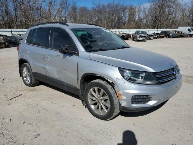 WVGAV7AX2FW561036 - 2015 VOLKSWAGEN TIGUAN S SILVER photo 4