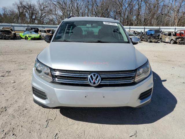 WVGAV7AX2FW561036 - 2015 VOLKSWAGEN TIGUAN S SILVER photo 5