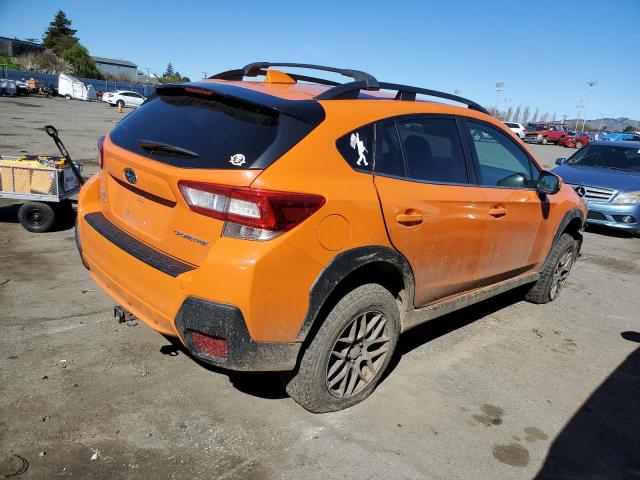 JF2GTAMC9JH296186 - 2018 SUBARU CROSSTREK LIMITED ORANGE photo 3