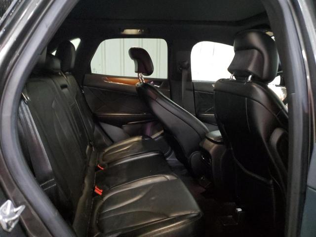 5LMCJ3D91HUL19053 - 2017 LINCOLN MKC RESERVE ნაცრისფერი ფოტო 11