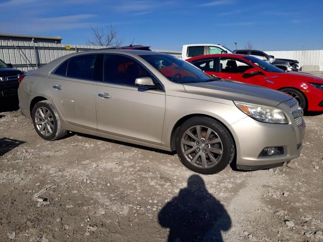 1G11H5SA6DF250497 - 2013 CHEVROLET MALIBU LTZ 米色 照片 4