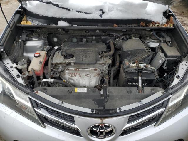 JTMRFREV7FJ050976 - 2015 TOYOTA RAV4 XLE SILVER photo 11