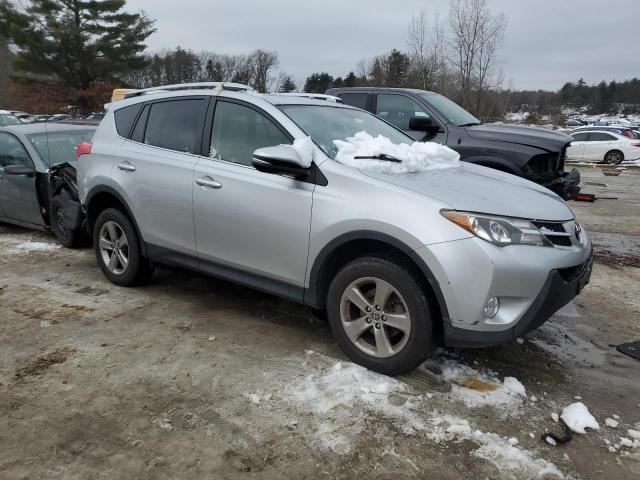 JTMRFREV7FJ050976 - 2015 TOYOTA RAV4 XLE SILVER photo 4