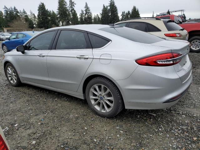 3FA6P0H73HR276973 - 2017 FORD FUSION SE SILVER photo 2