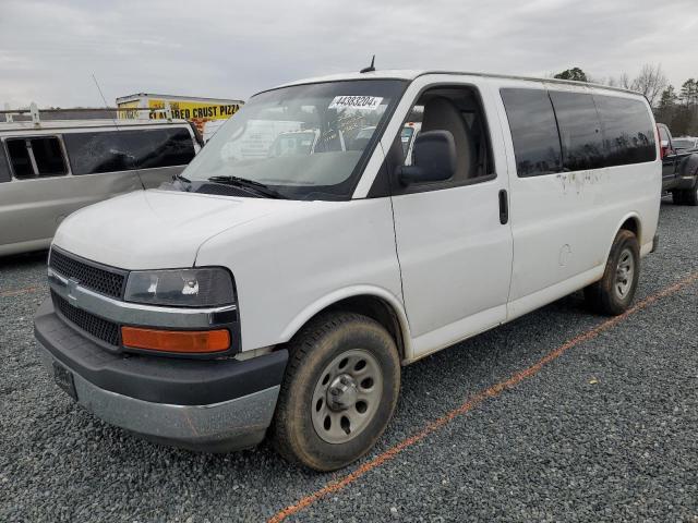 1GBSGCF42E1196383 - 2014 CHEVROLET EXPRESS G1 LT WHITE photo 1