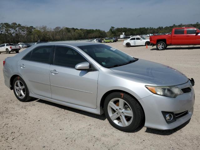 4T1BF1FK7DU691334 - 2013 TOYOTA CAMRY L SILVER photo 4