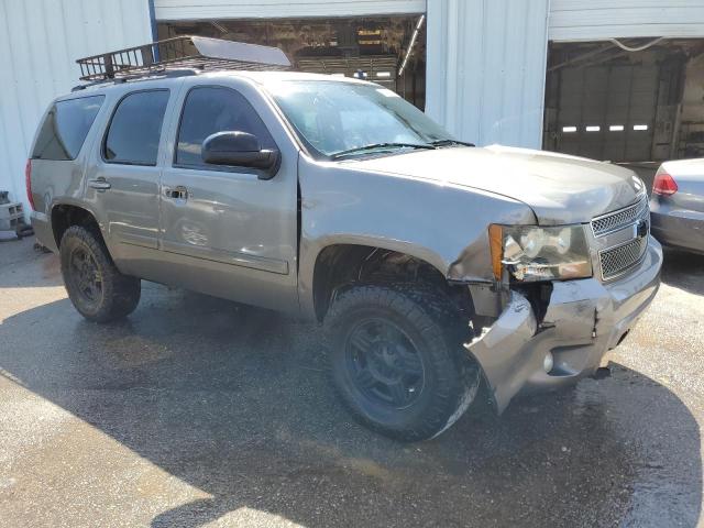 1GNFK13027J256321 - 2007 CHEVROLET TAHOE K1500 GRAY photo 4